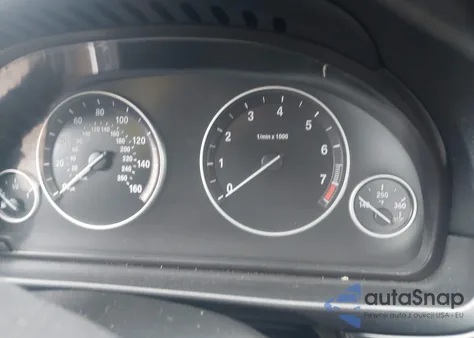 2013 BMW 528I xDrive из США, поврежденный, VIN WBAXH5C50DD107377